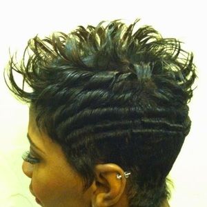 Meet your Posher, Nina